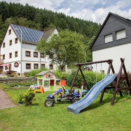 Apartment Beautiful In With Garden Merschbach